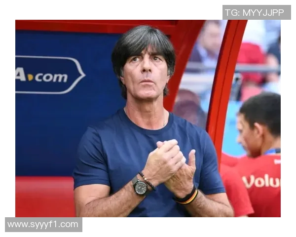 足球明星荣耀时刻高清照片展现冠军风采与激情瞬间